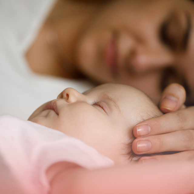 Mãe e bebê - momento de amor e preparação